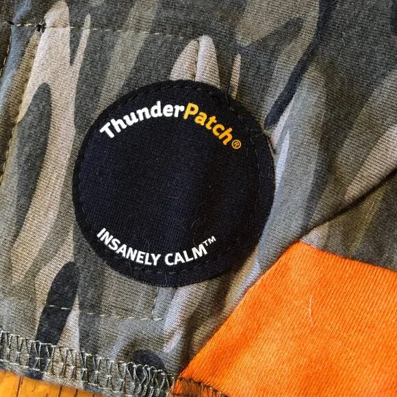 Thunder Shirt from ThunderPatch for 40-50 lb. dogs - Picture 3 of 4